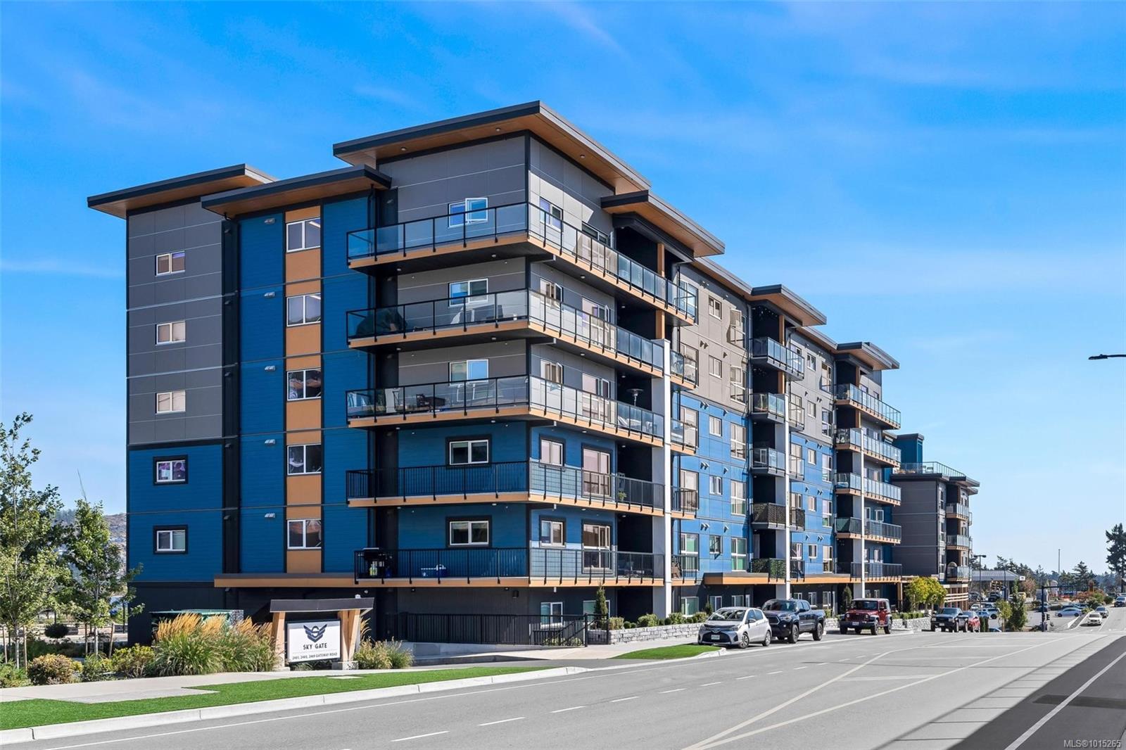 2465 Gateway Rd Apt 612, Langford, BC V9B 5X3