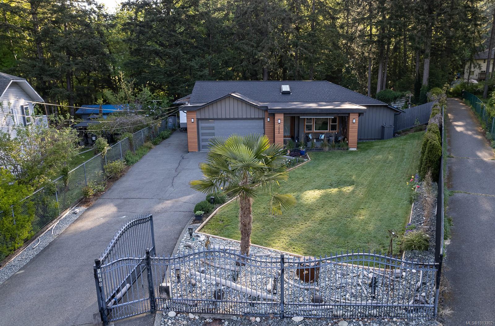 1220 Margaret Pl, Duncan, BC V9L 5R6