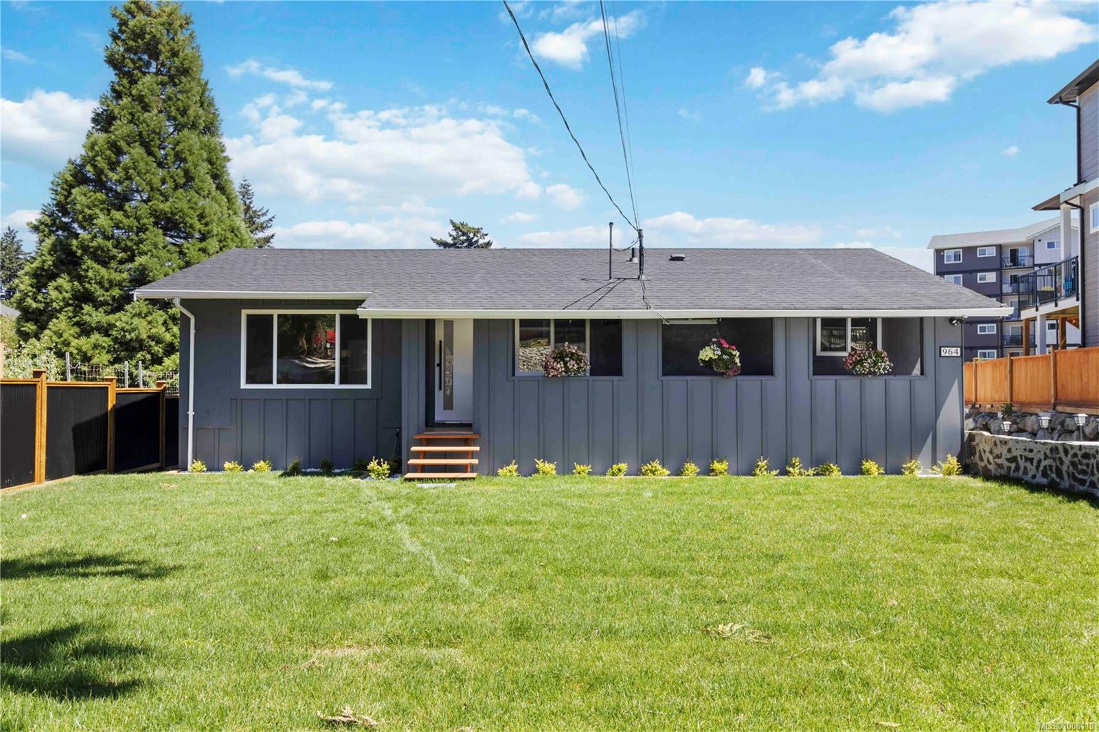 964 Loch Glen Pl, Langford, BC V9B 4Z5