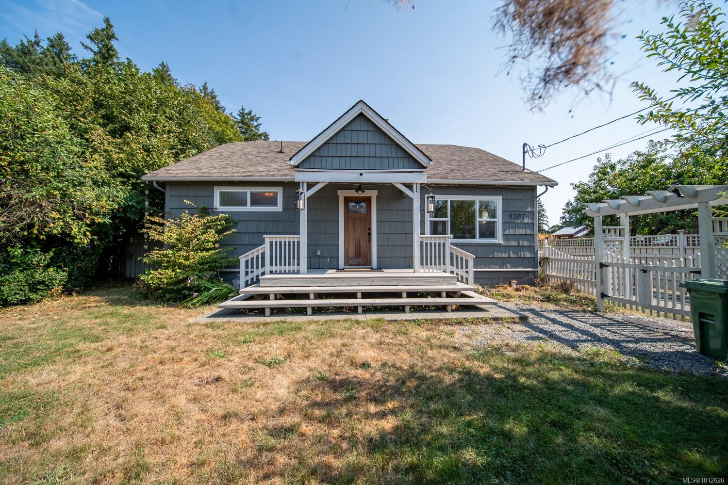 9387 Chemainus Rd, North Cowichan, BC V0R 1K5