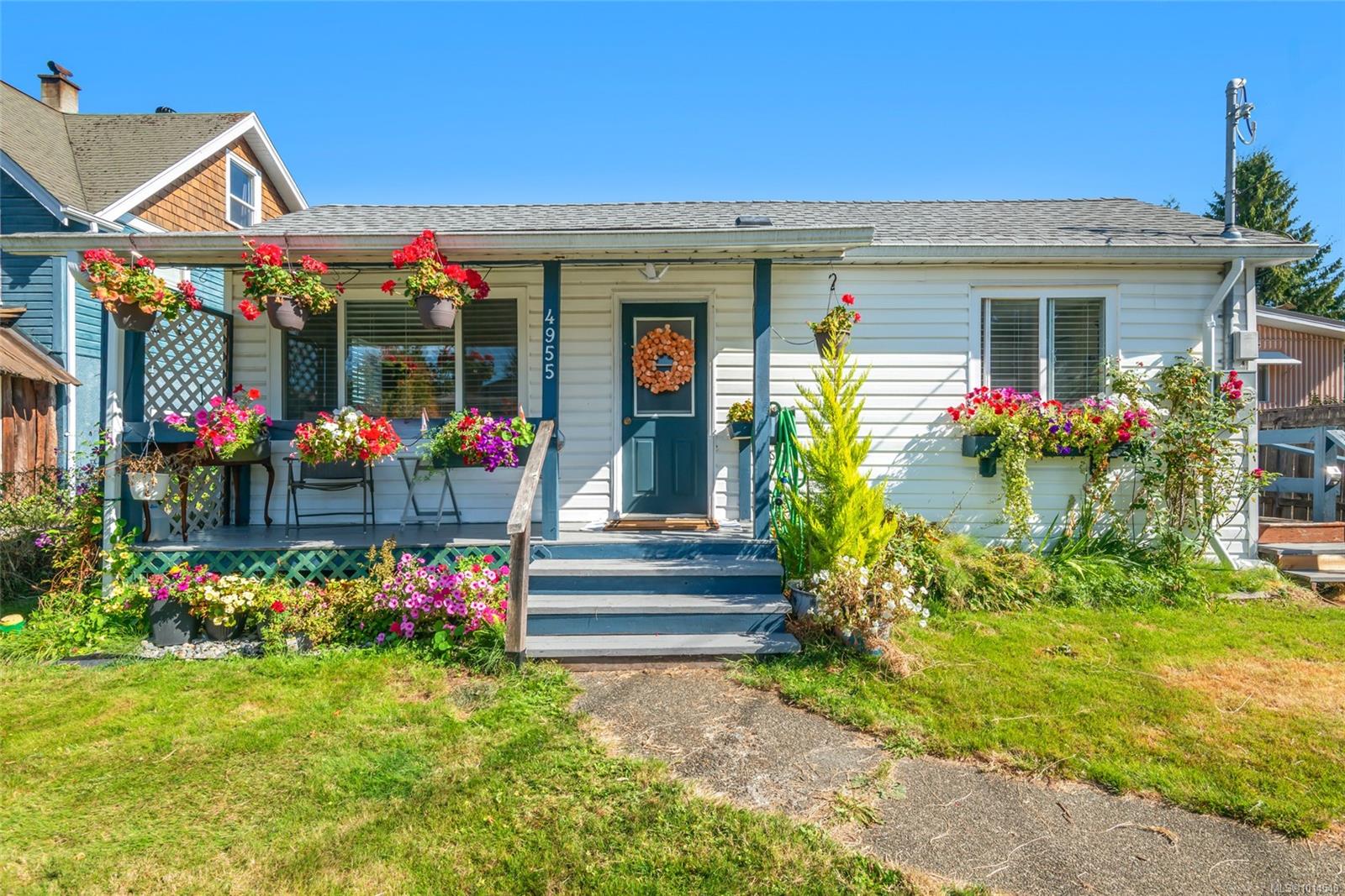 4955 Elizabeth St, Port Alberni, BC V9Y 6M4