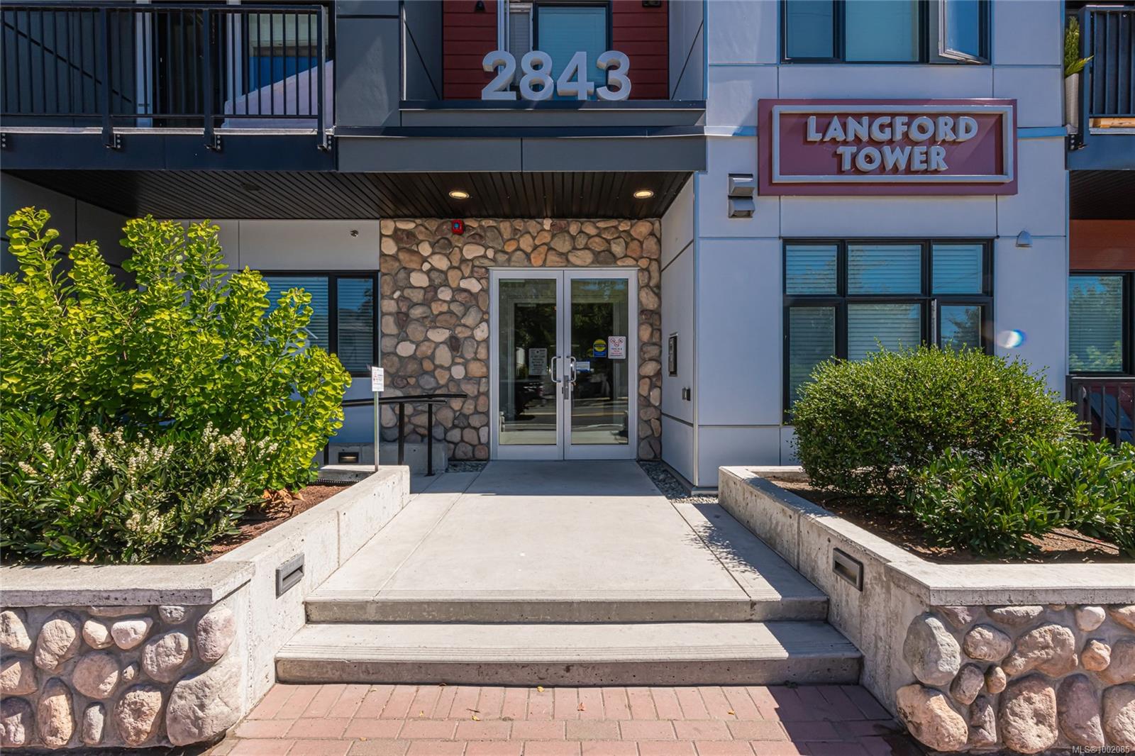 2843 Jacklin Rd Apt 202, Langford, BC V9B 4P4