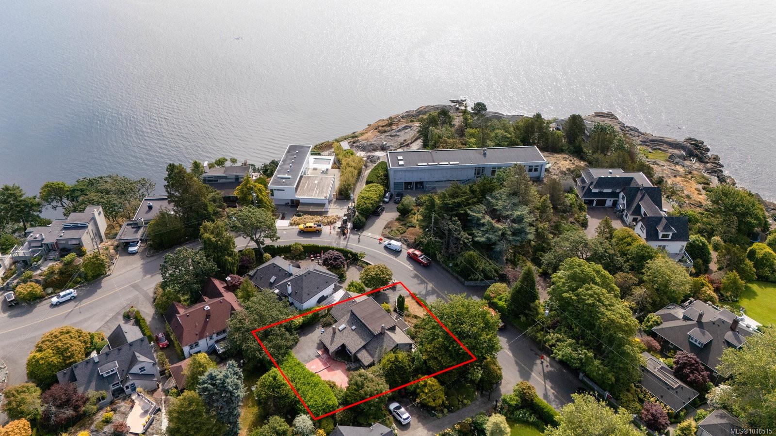 280 King George Ter, Oak Bay, BC V8S 2K2