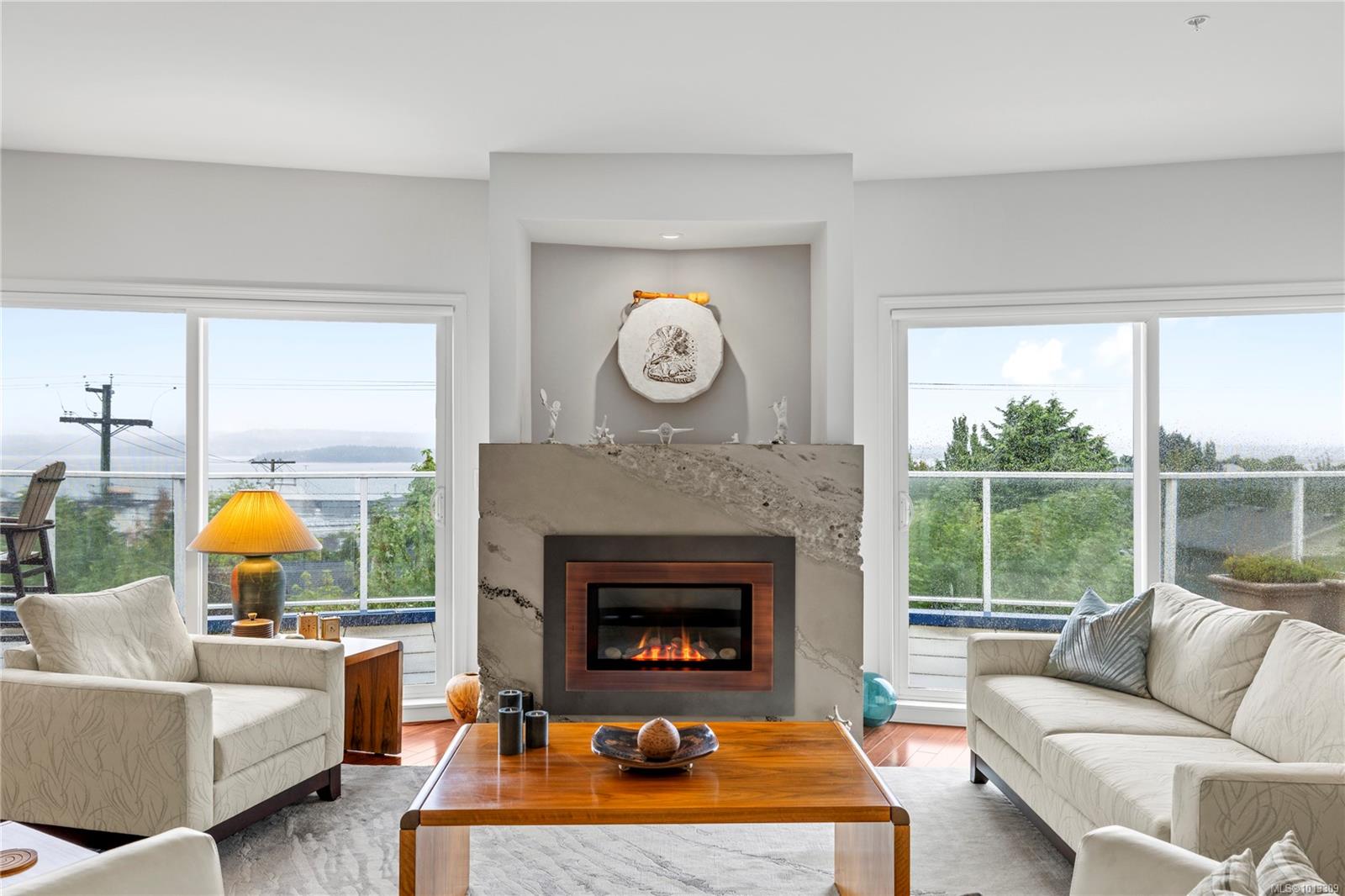 650 Prideaux St Apt 401, Nanaimo, BC V9R 2P1