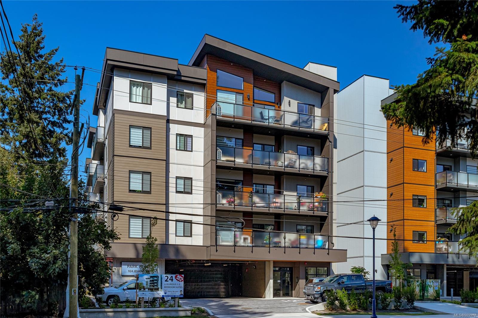 924 Jenkins Ave Apt 406, Langford, BC V9B 2N7