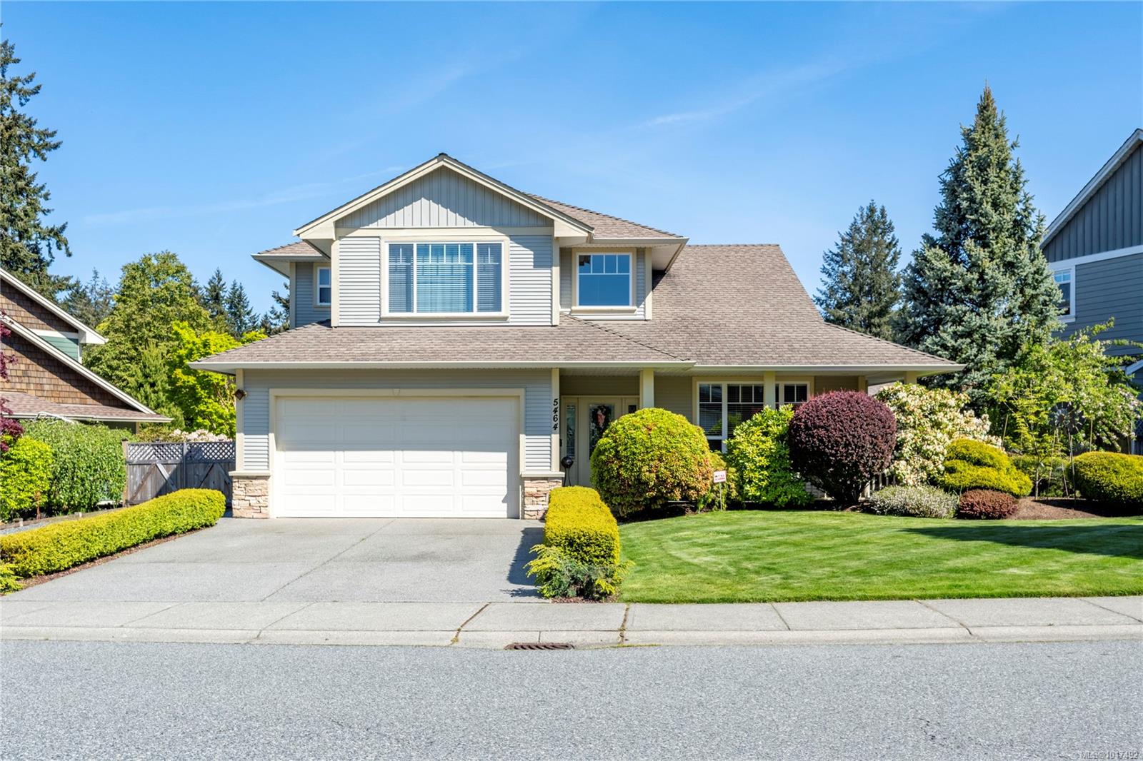 5464 Altavista Dr, Nanaimo, BC V9T 6P2