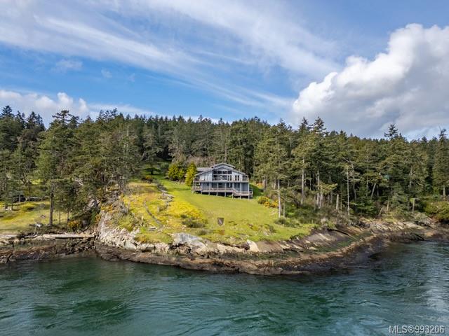 379 Mary Ann Point Rd, Galiano Island, BC V0N 1P0