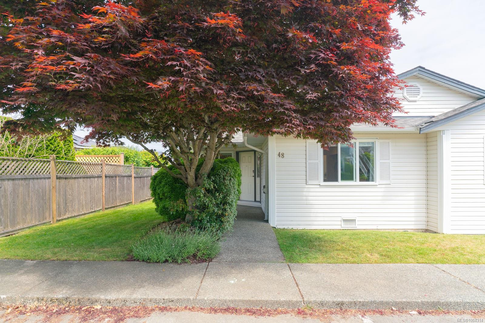 6245 Blueback Rd Apt 48, Nanaimo, BC V9V 1N7