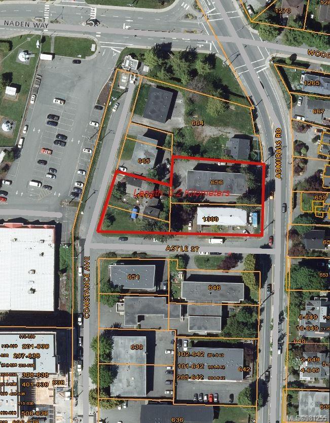 656 Admirals Rd, Esquimalt, BC V9A 2P6
