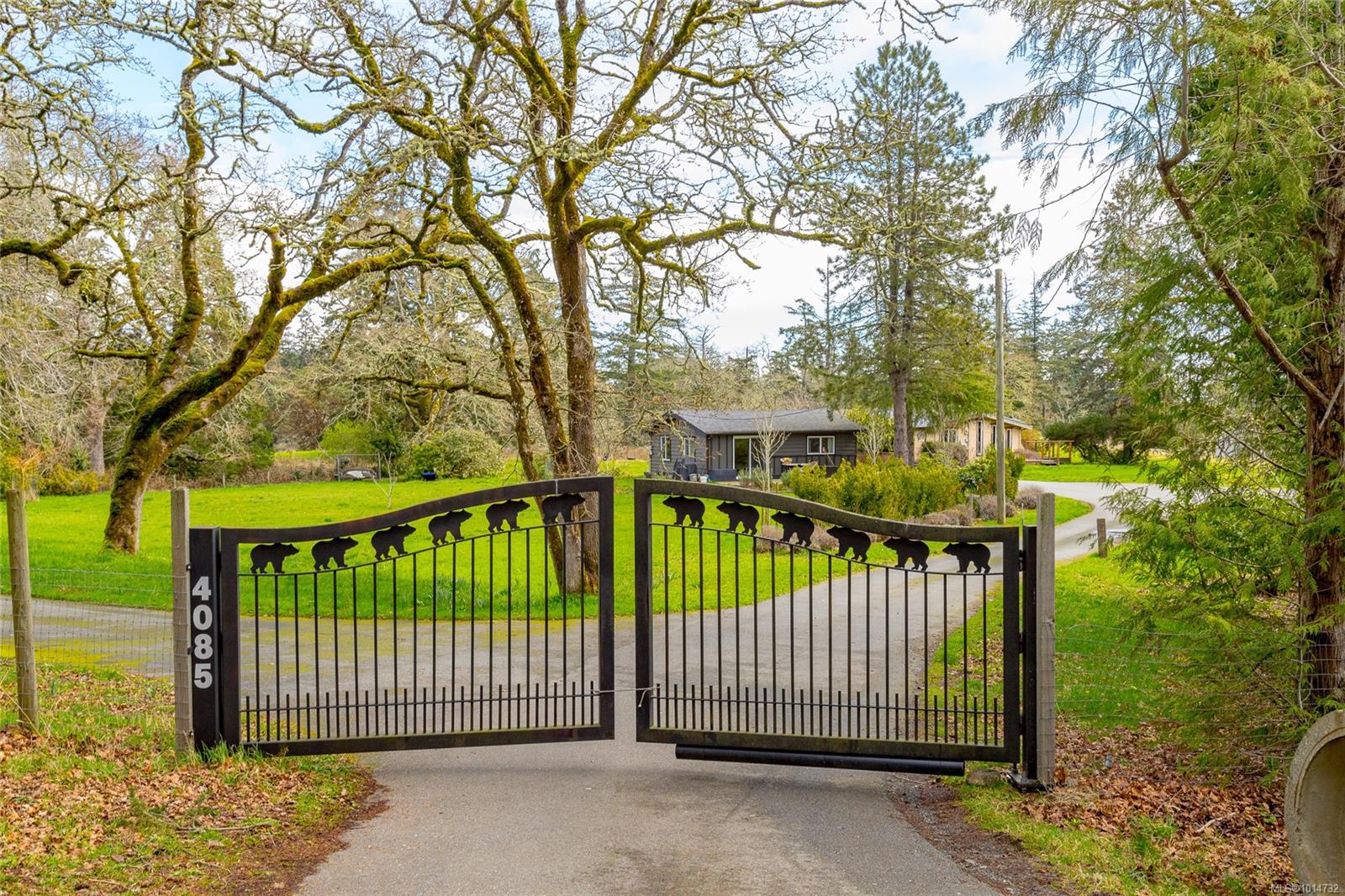 4085 Dupree Dr, Metchosin, BC V9C 3Z6