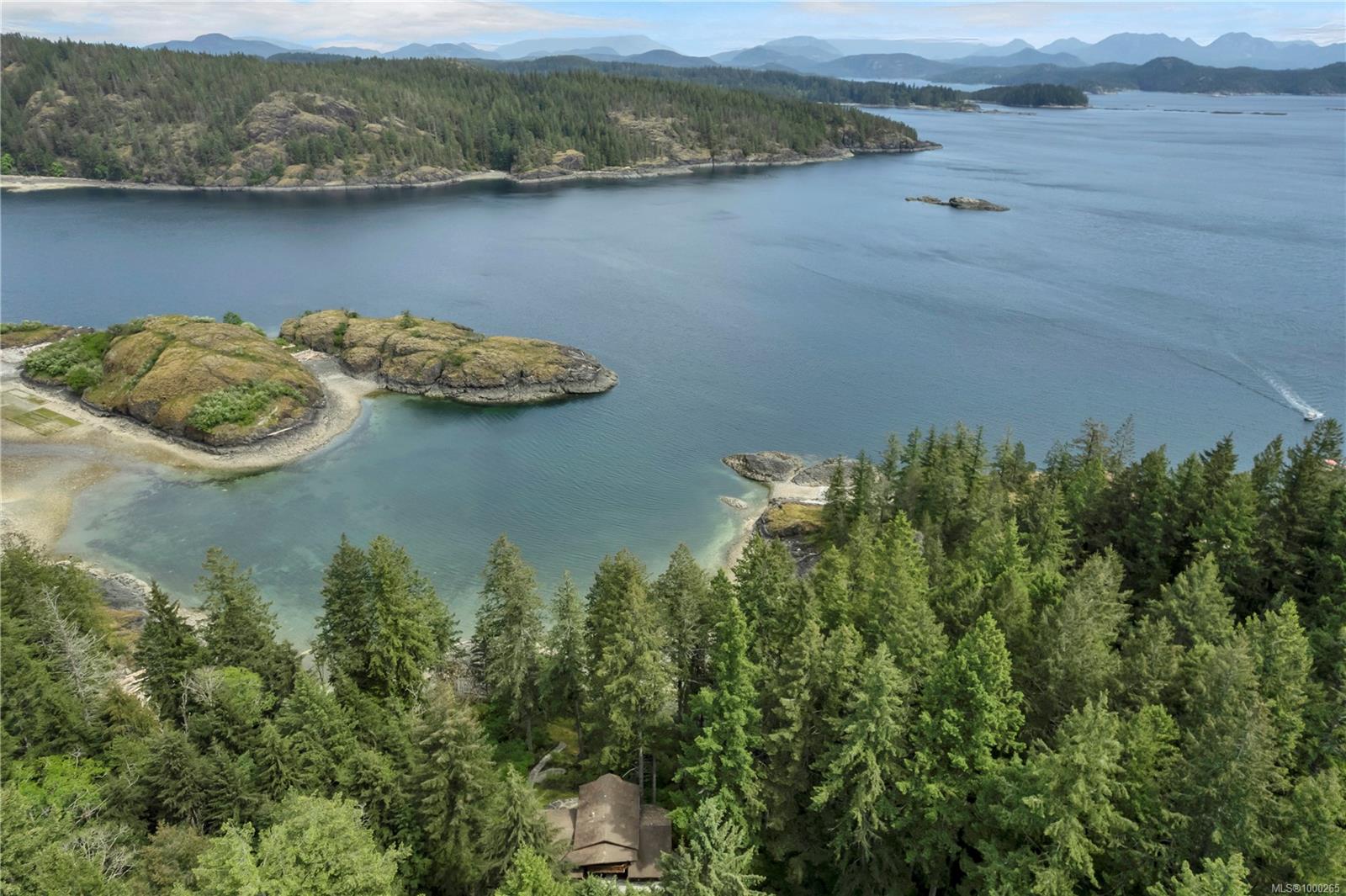 1747 Hyacinthe Bay Rd, Quadra Island, BC V0P 1H0