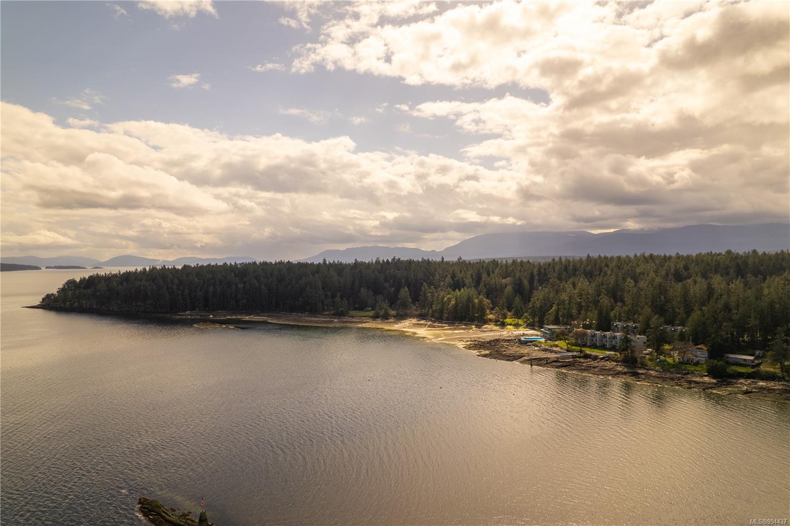 3600 Yellow Point Rd, Ladysmith, BC V9G 1E8