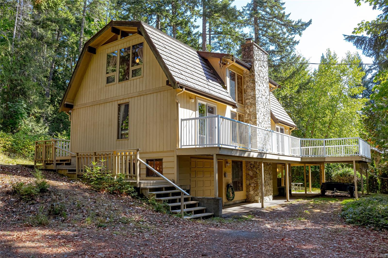 11379 W Saanich Rd, North Saanich, BC V8L 5L1