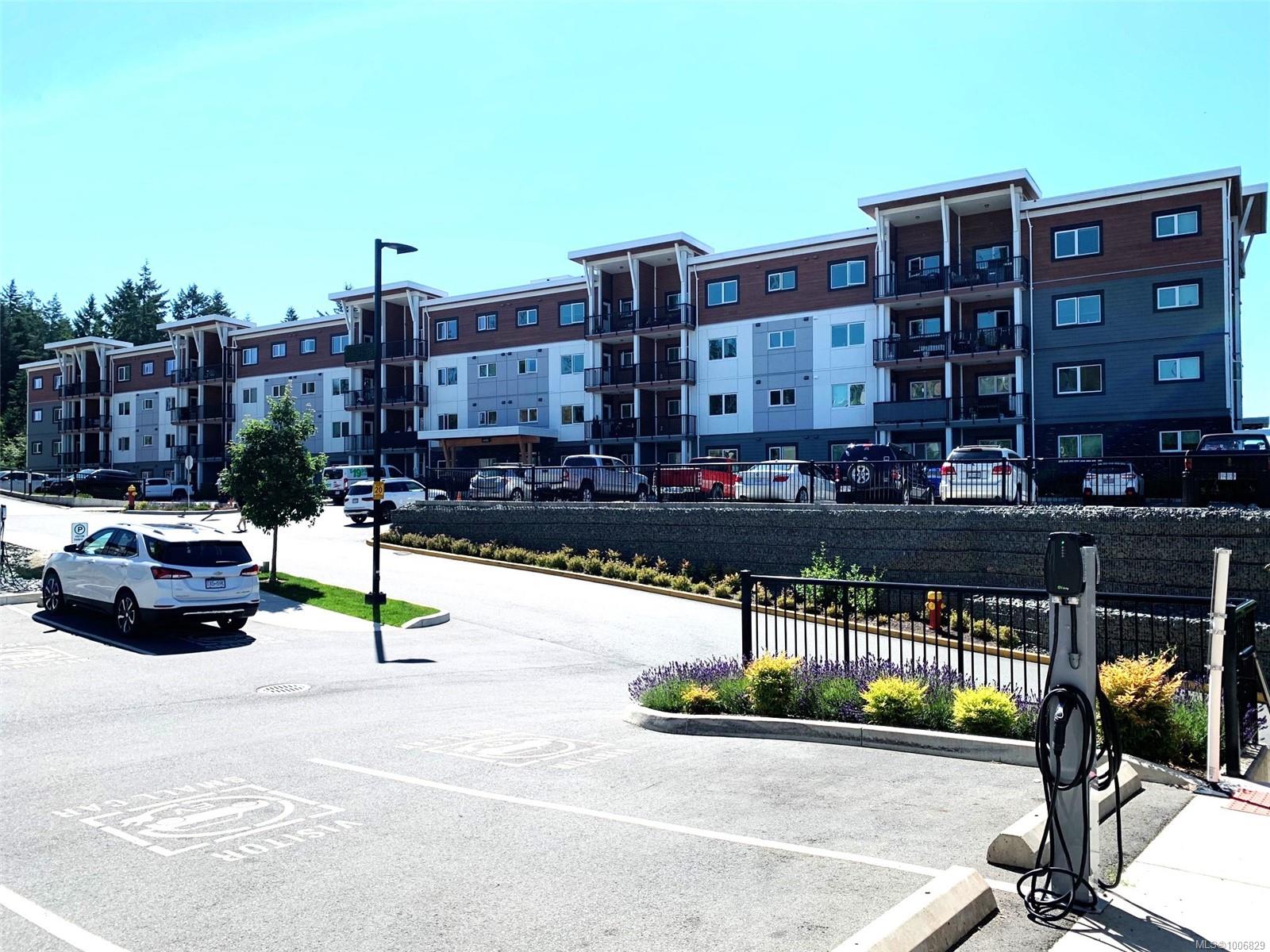 4830 Cedar Ridge Pl Apt 306, Nanaimo, BC V9T 0M8