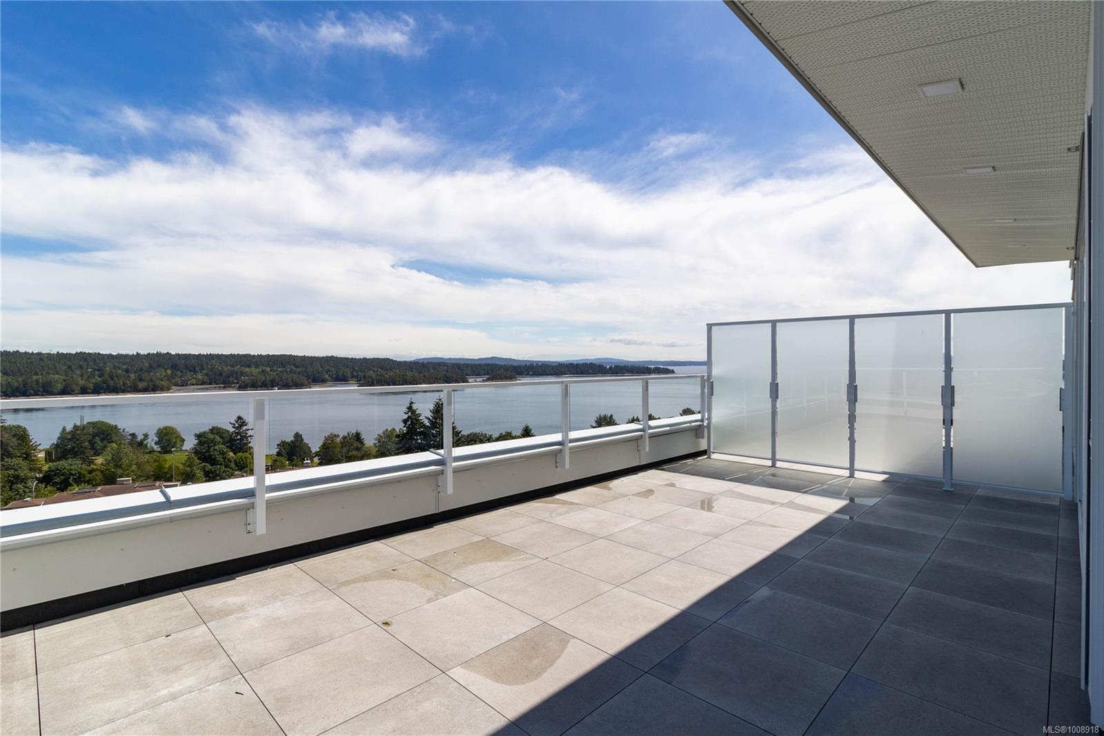 201 Dogwood Dr Apt 502, Ladysmith, BC V9G 0C3