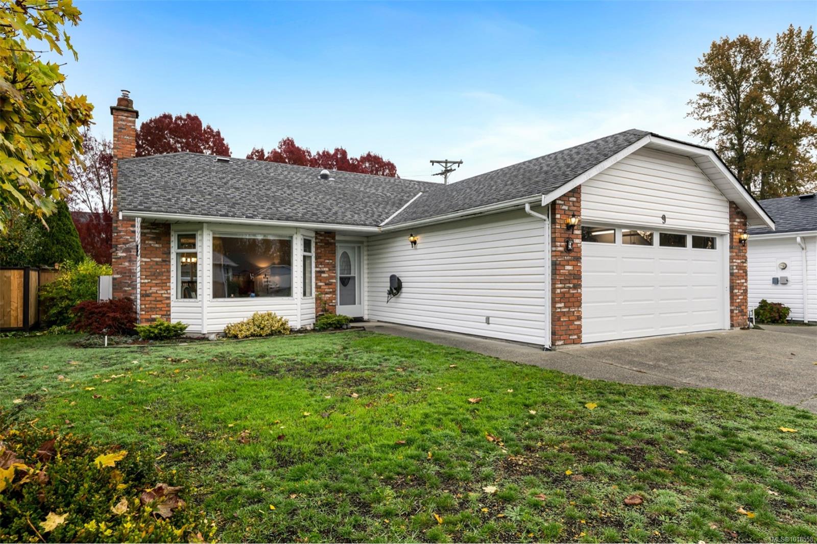 111 Mckinstry Rd, Duncan, BC V9L 5E4