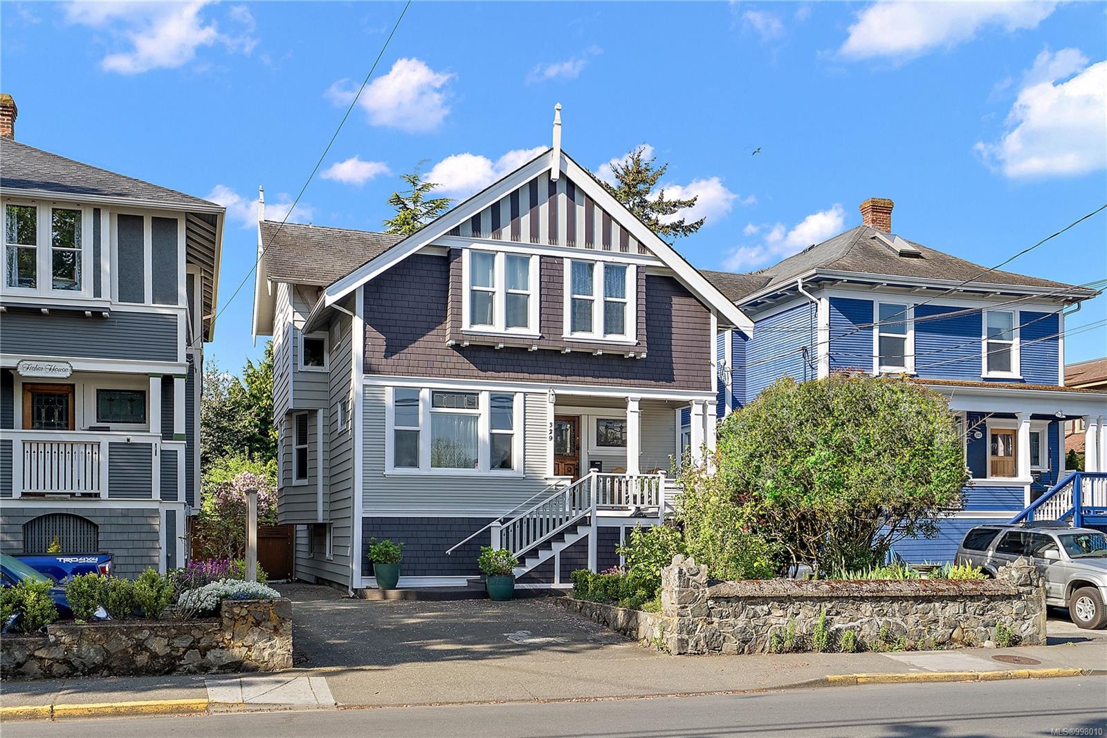 329 Simcoe St, Victoria, BC V8V 1K9