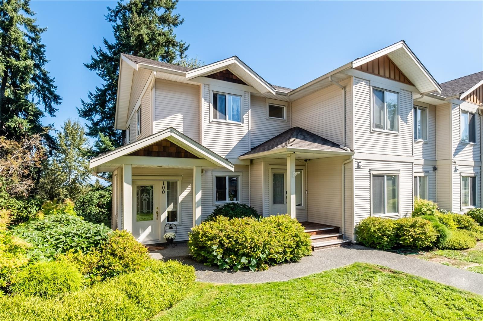 834 Varsity Way Apt 100, Nanaimo, BC V9R 0A4