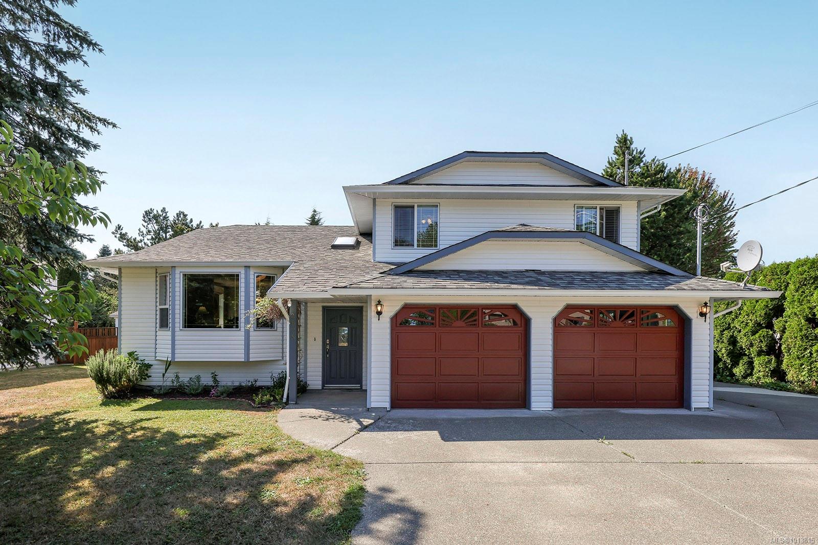 2625 Stewart Ave, Courtenay, BC V9N 7K4