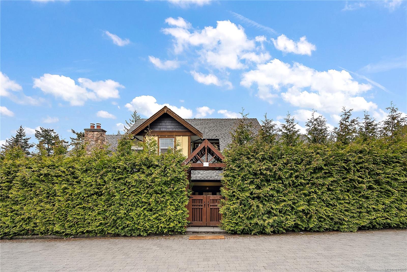 3456 Auburn Crt, Langford, BC V9C 4L5