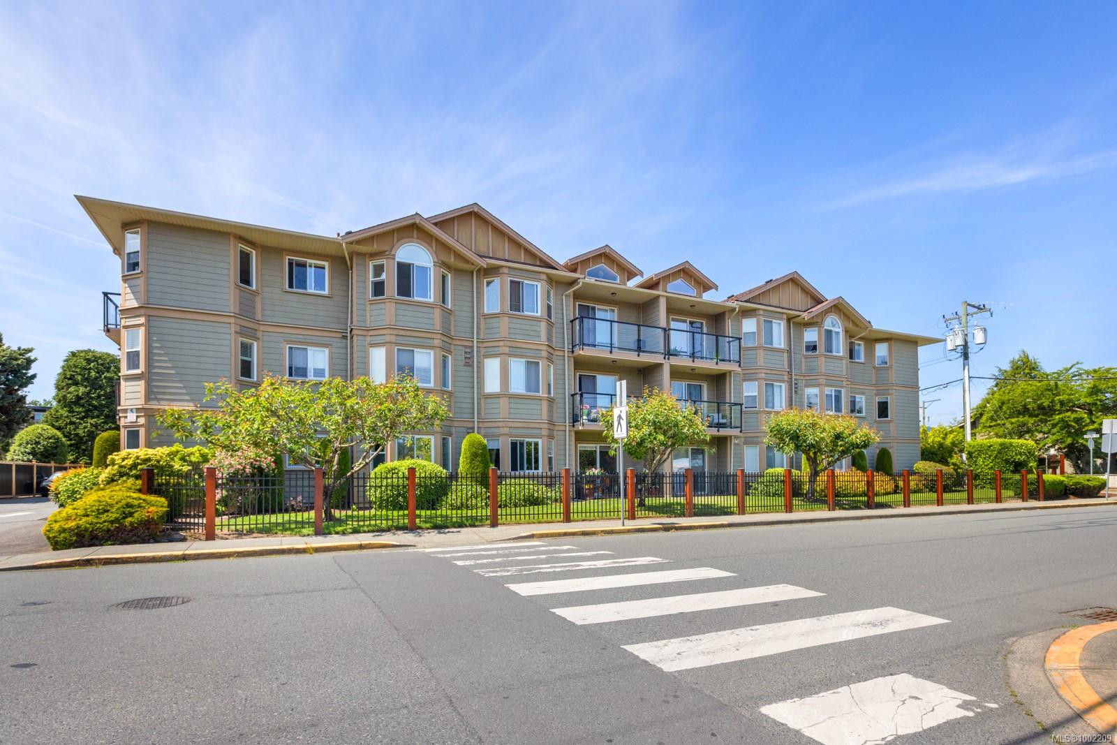 650 Dobson Rd Apt 102, Duncan, BC V9L 3K9