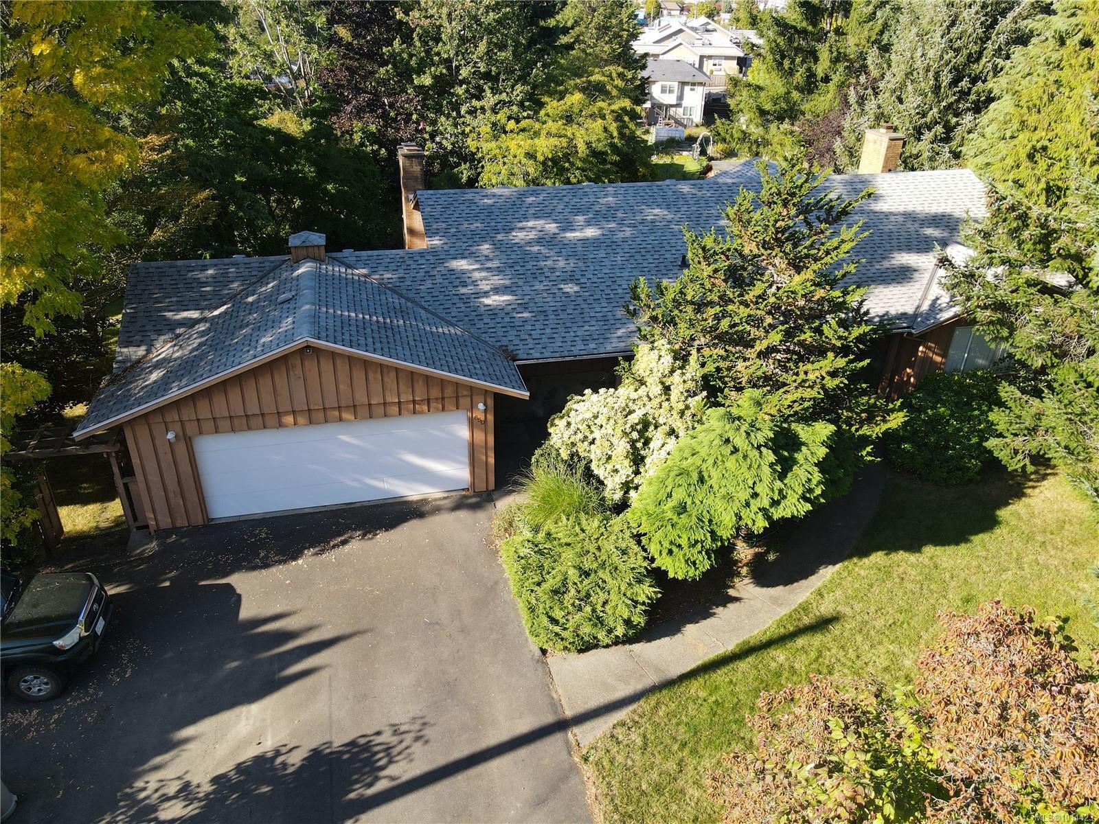 650 Willowcrest Rd, Campbell River, BC V9W 5K9