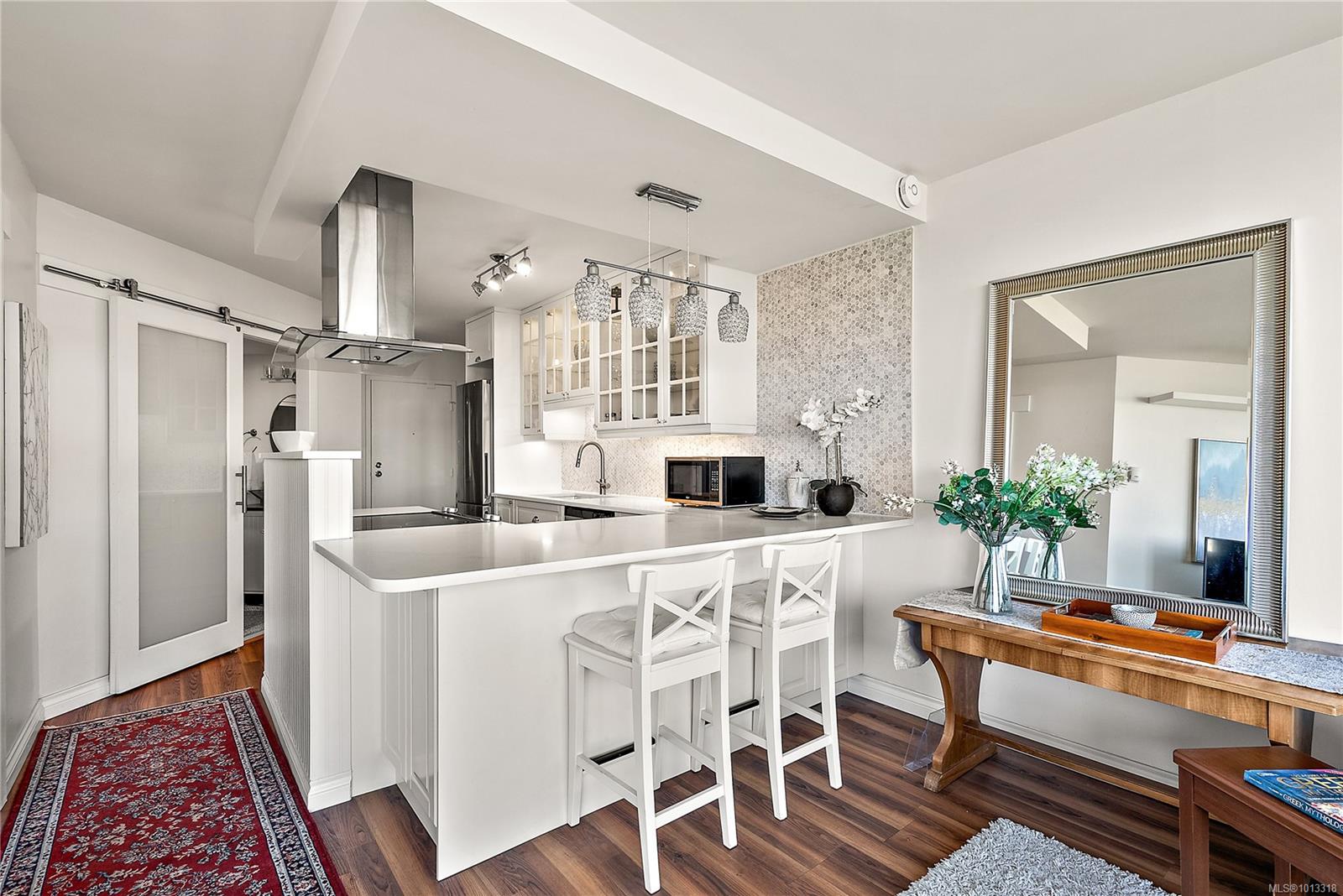 620 Toronto St Apt 1507, Victoria, BC V8V 1P7