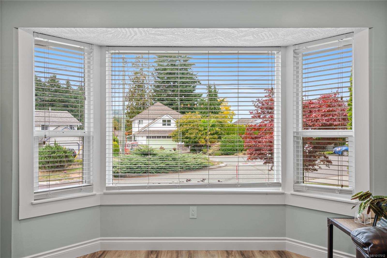 753 De Frane Crt, Ladysmith, BC V9G 1P1