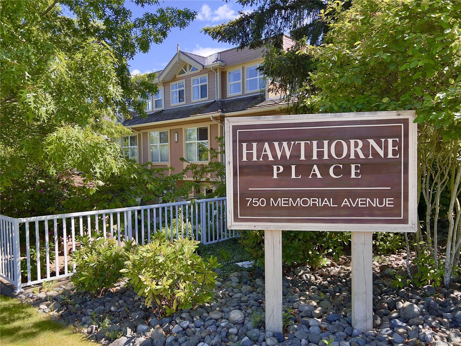 750 Memorial Ave Apt 107, Qualicum Beach, BC V9K 2P6
