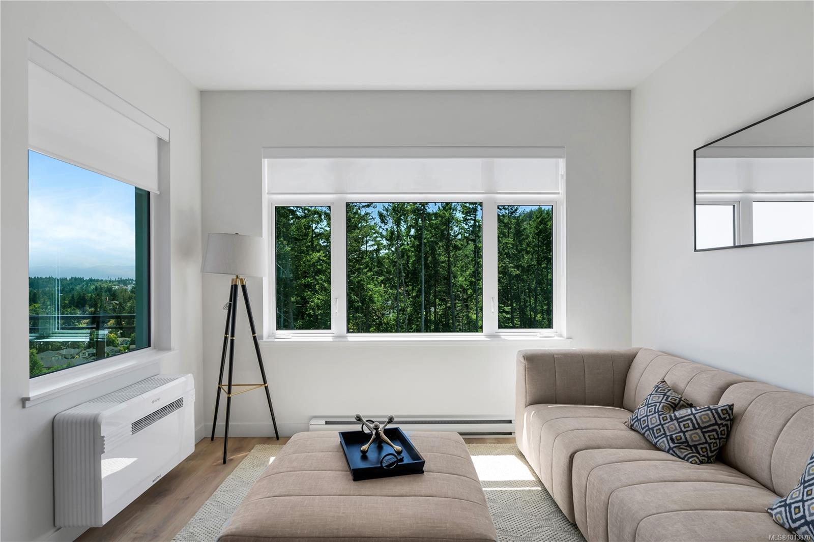 2000 W Park Lane Apt 103, View Royal, BC V9B 3R7