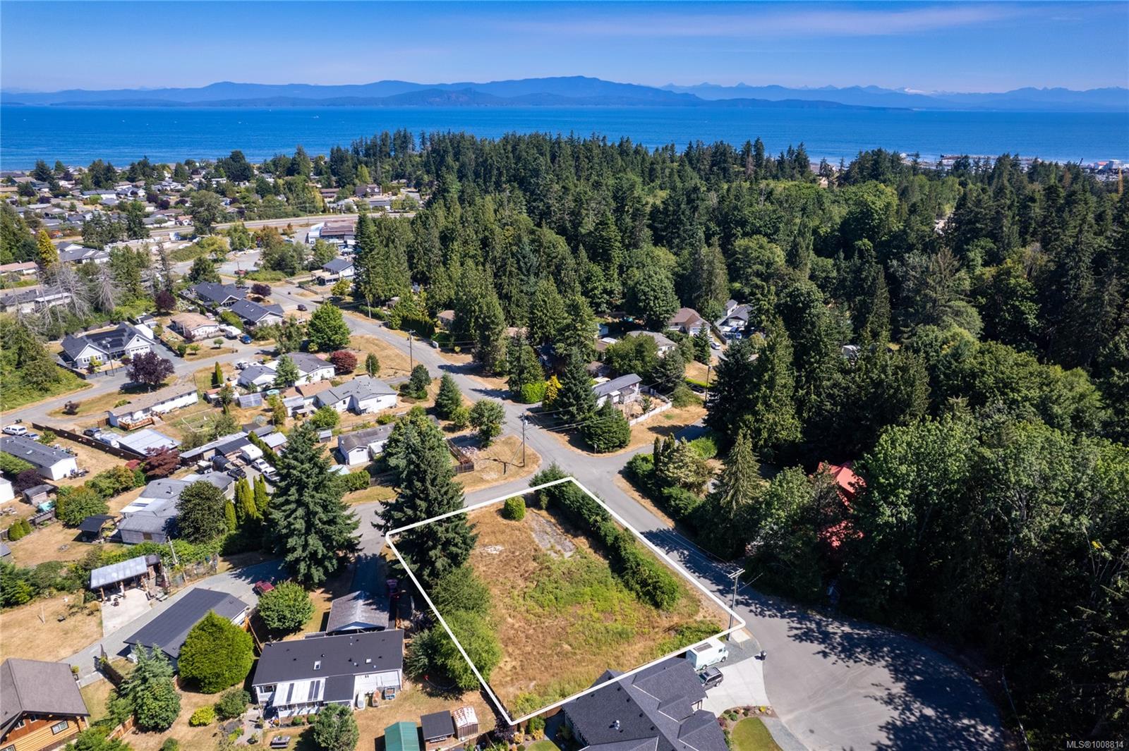 1574 River Cres, Parksville, BC V9P 1X8
