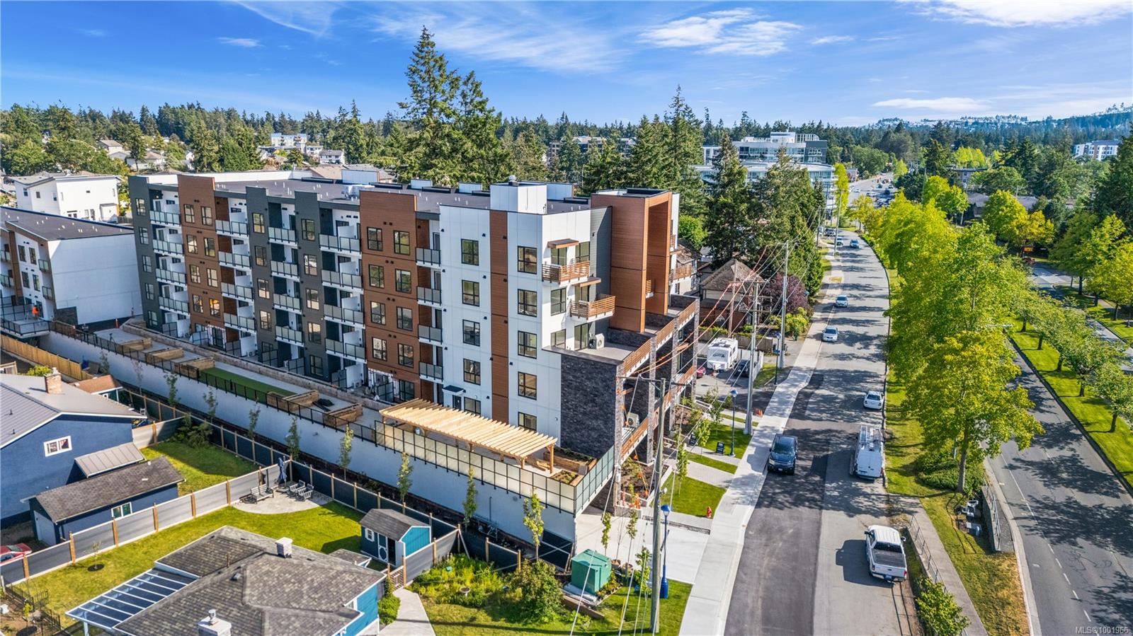 2629 Millstream Rd Apt 203, Langford, BC V9B 3R8