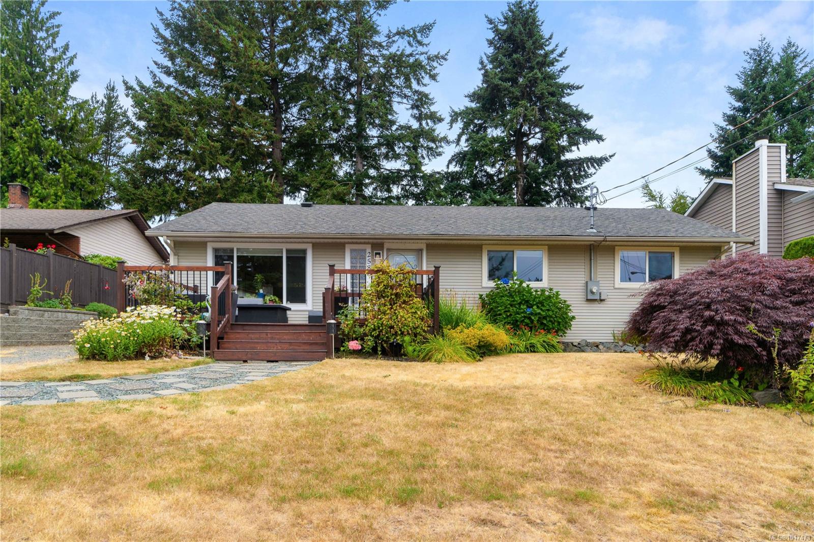 2586 Theresa Ter, Nanaimo, BC V9T 4Y9
