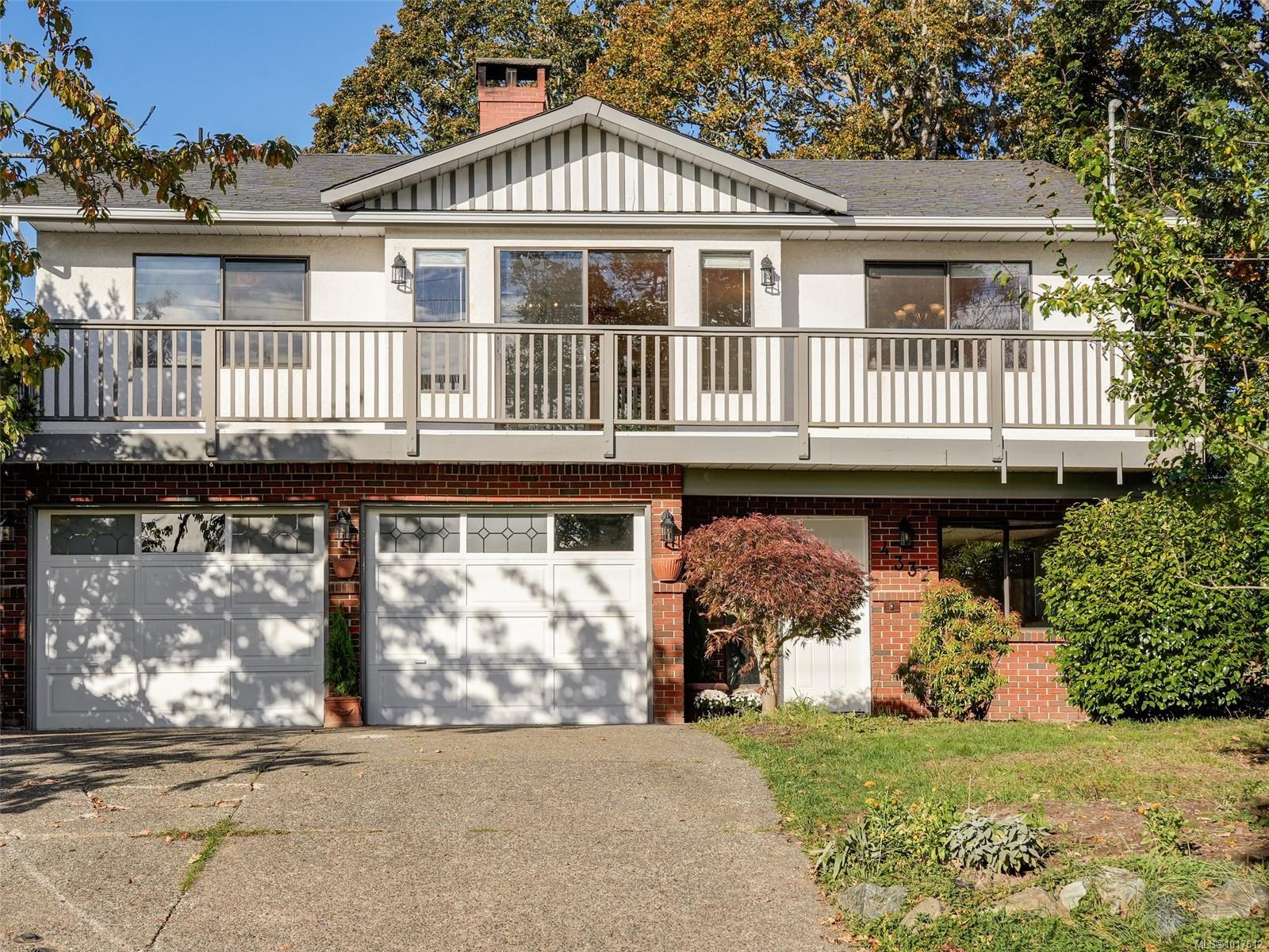 4332 Layritz Ave, Saanich, BC V8Z 7C5