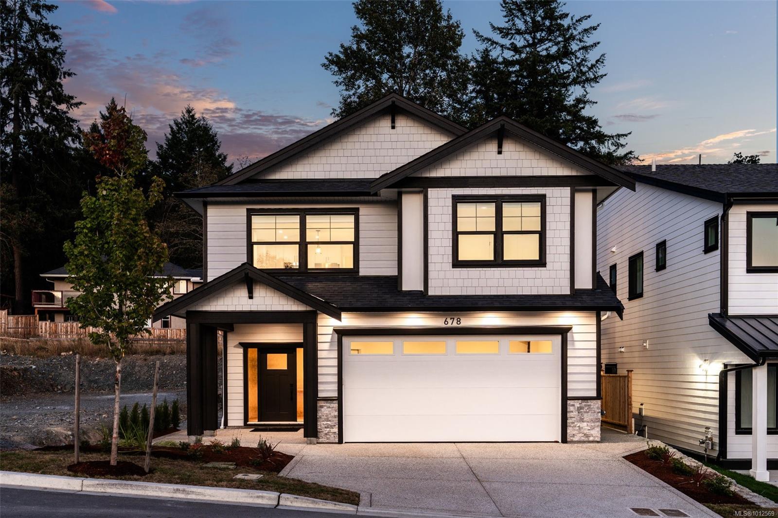 678 Madrona Pl, Langford, BC V9B 6C6