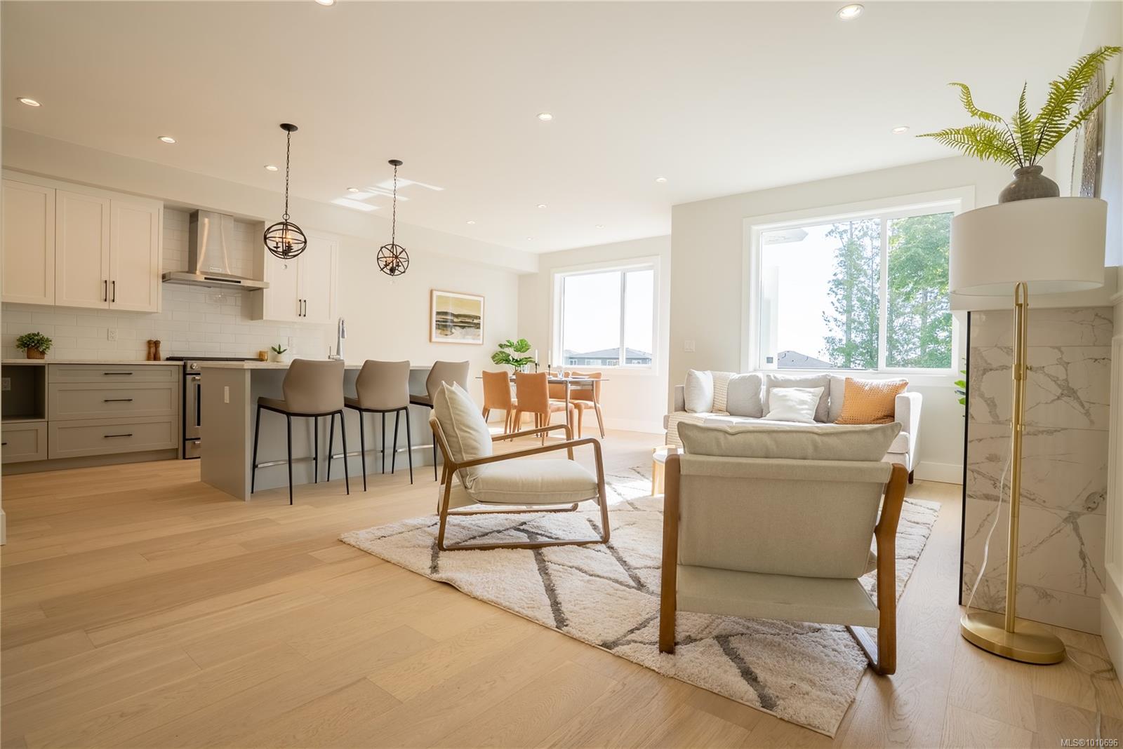 1536 Marble Pl, Langford, BC V9B 7A2