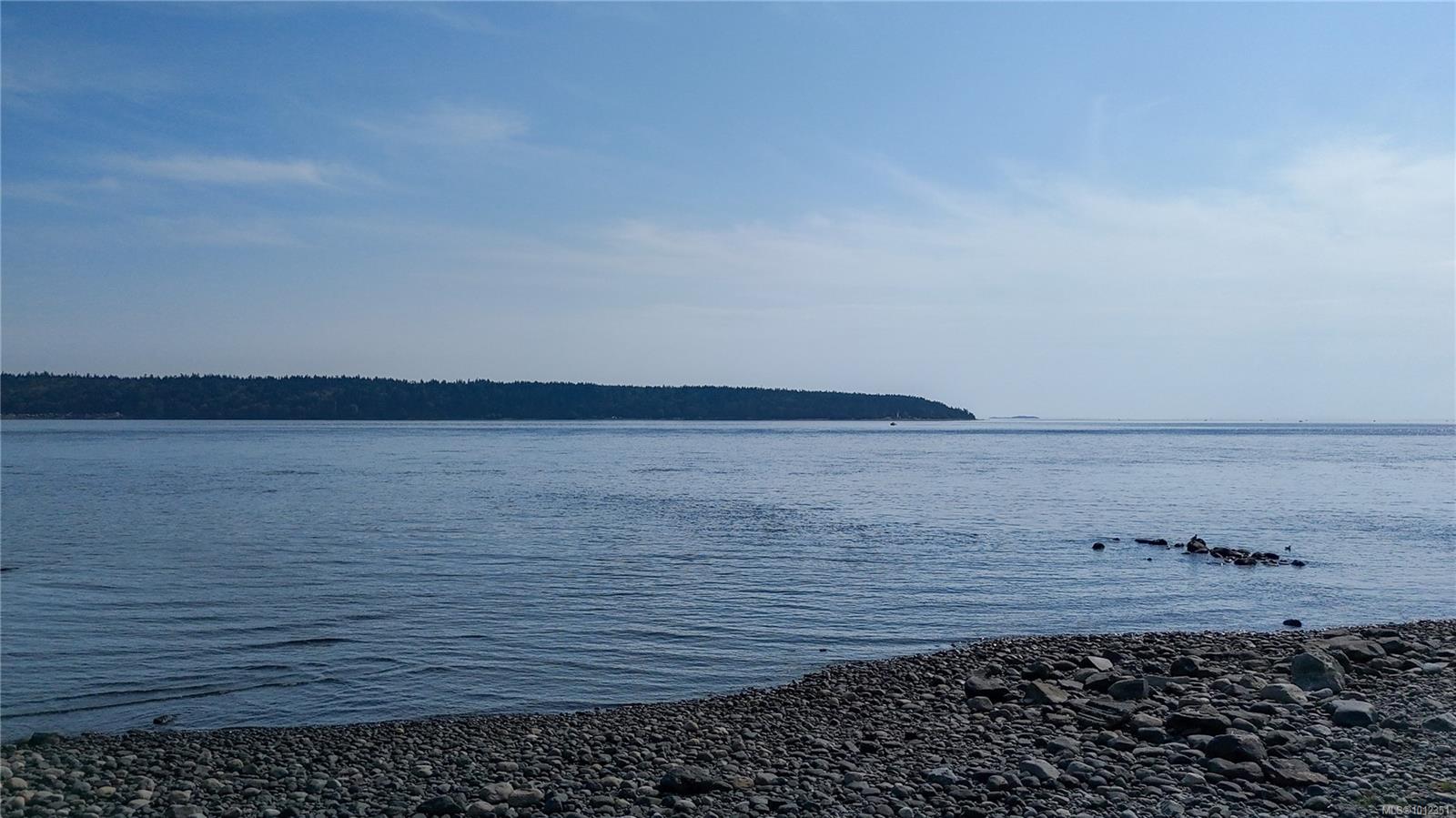 169 Island Hwy S Apt 406, Campbell River, BC V9W 6W2