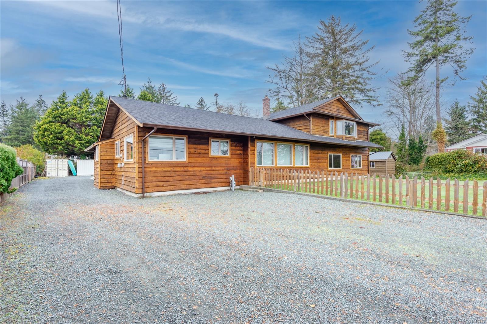 3910 Island Hwy, Campbell River, BC V9H 1M1