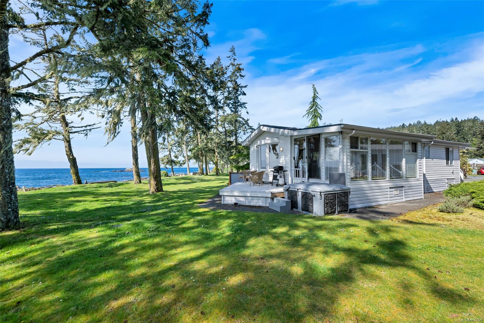 7871 W Coast Rd Apt 23, Sooke, BC V9Z 0R6