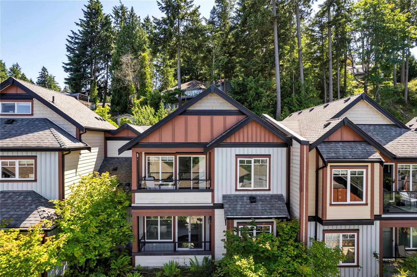 4745 Grandview Crt Apt 106, Nanaimo, BC V9T 0C1