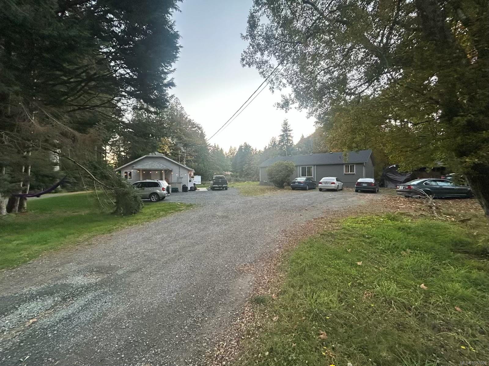 2550 Sooke River Rd, Sooke, BC V9Z 0X8