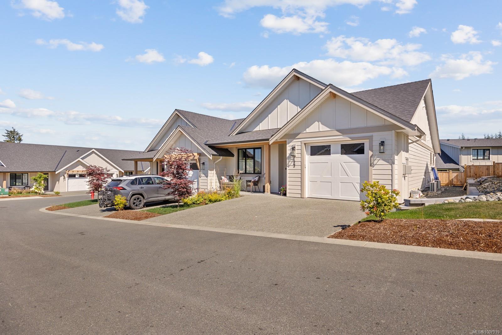 4098 Buckstone Rd Apt 122, Courtenay, BC V9N 0H2