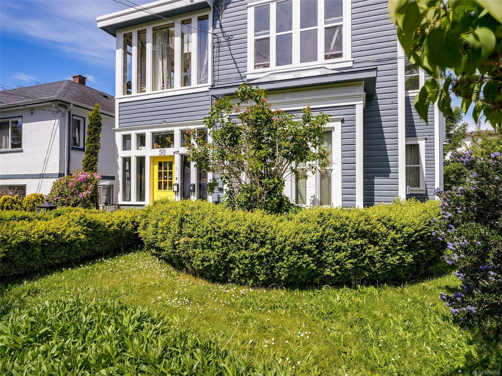 50 S Turner St, Victoria, BC V8V 2J7