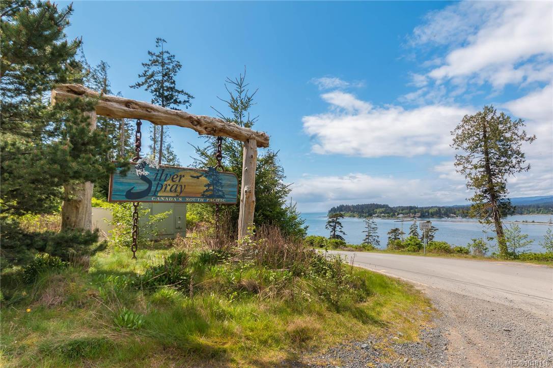 7340 Thornton Hts, Sooke, BC V9Z 1L8