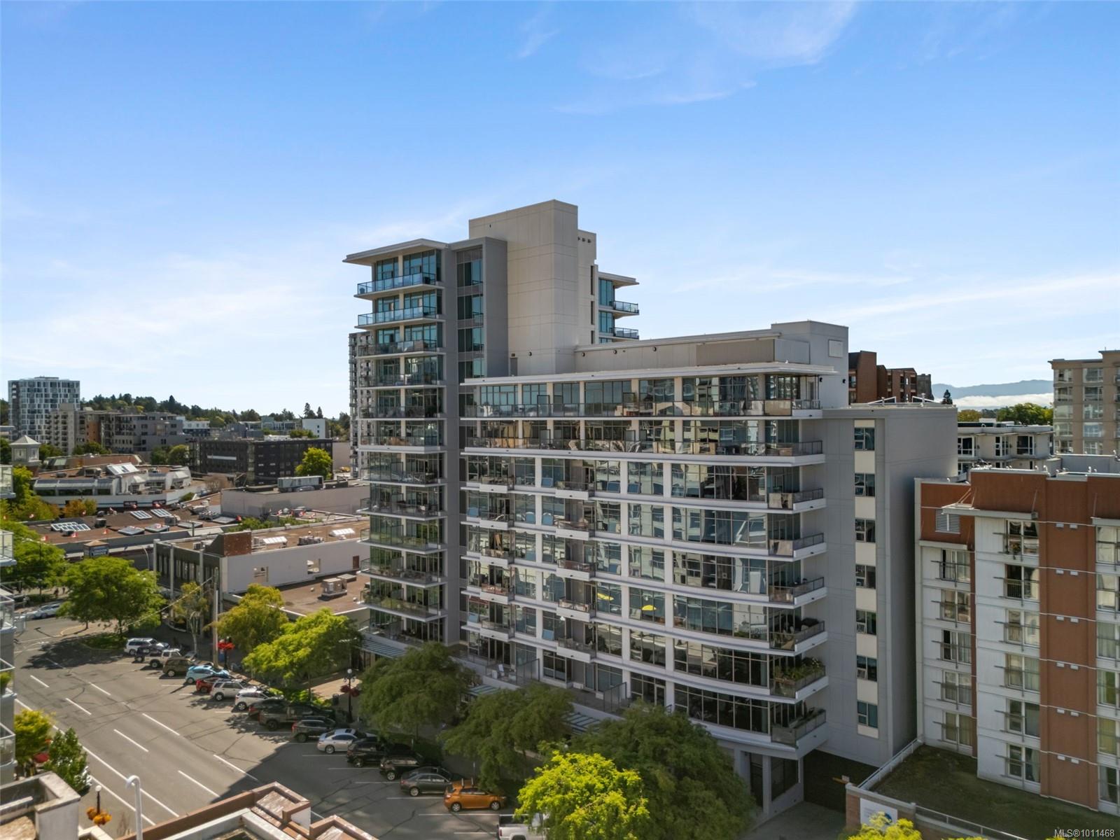 845 Yates St Apt 210, Victoria, BC V3W 4A3