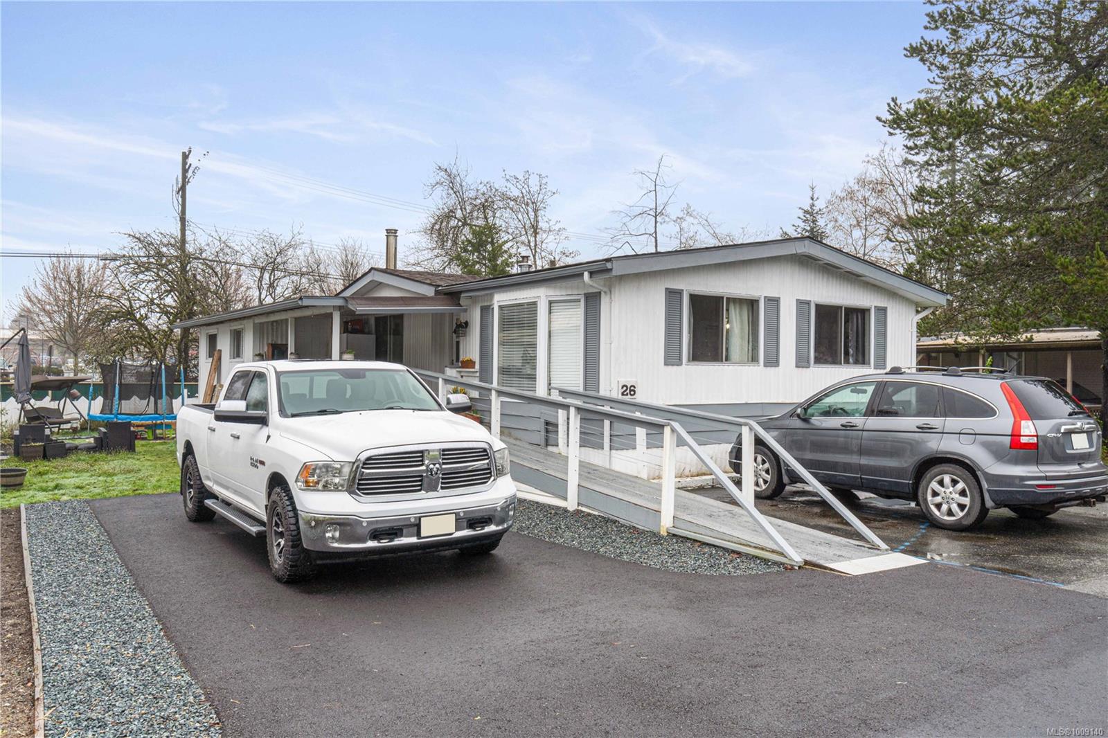 12th St APT 26 Unit 61, Nanaimo, BC V9R 6L2