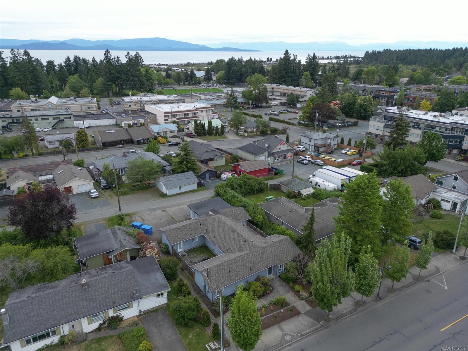129 Jensen Ave E, Parksville, BC V9P 1S3
