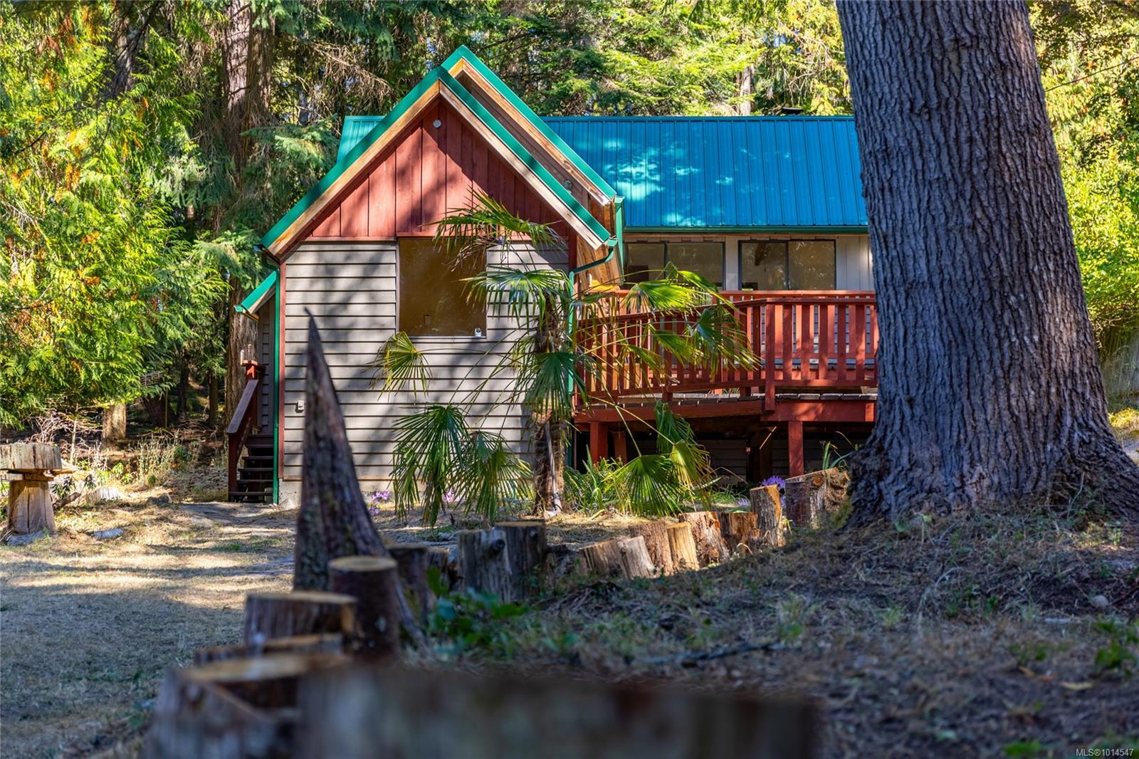 3830 Cutlass Crt, Pender Island, BC V0N 2M2