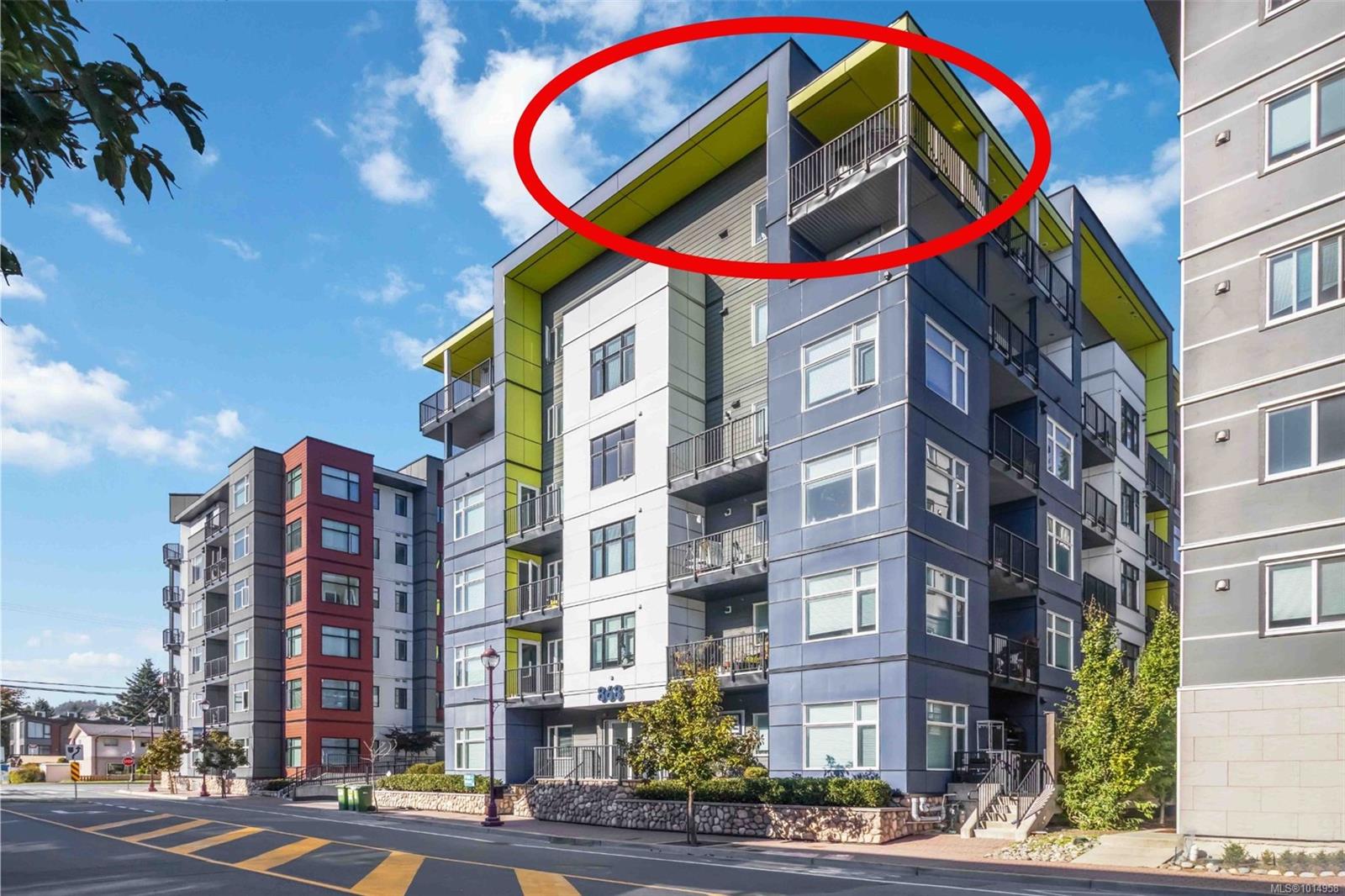 868 Orono Ave Apt 602, Langford, BC V9B 0X9