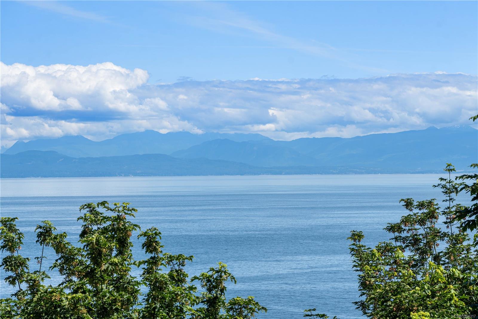 5942 Waldbank Rd, Nanaimo, BC V9V 1C8